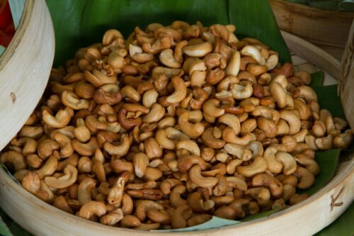 Spicy Cashews